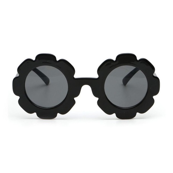 🐝 Kids Flower Child Sunglasses (fits 1-6 year old) - Picture 4 of 11